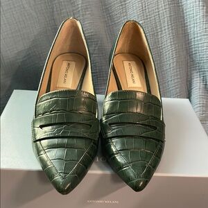 ANTONIO MELANI Green Pointed-Toe Loafers